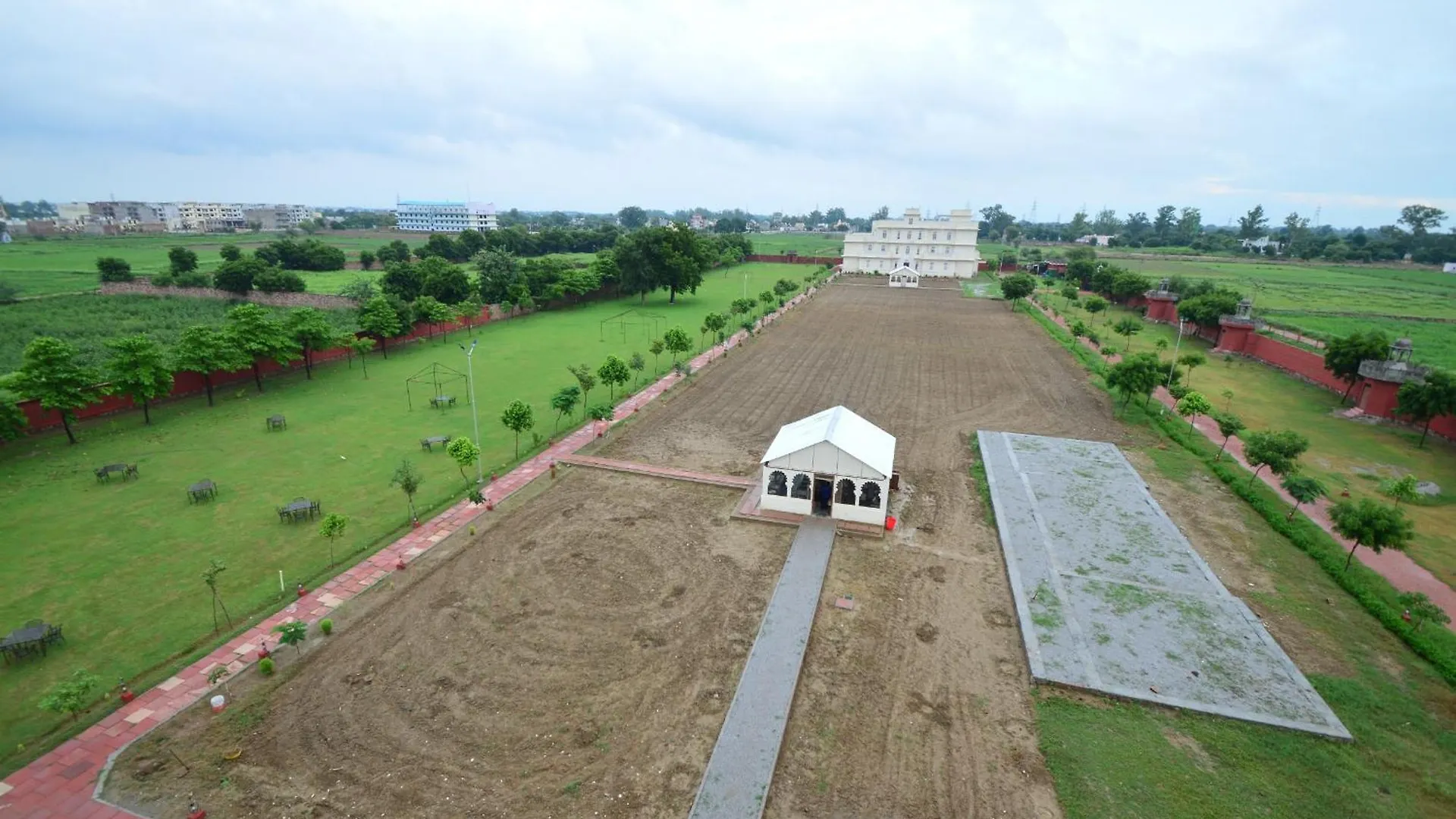 Aaram Baagh Agra Hotel Resort Agra (Uttar Pradesh)